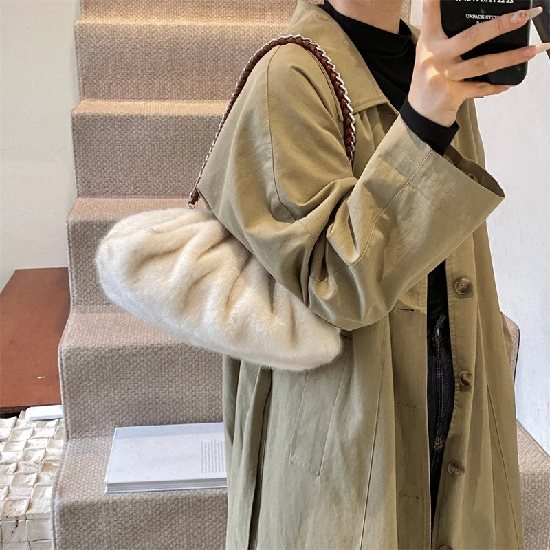 Bolsa Pelúcia MOODS – Designer, Quentinha e Estilosa para o Inverno