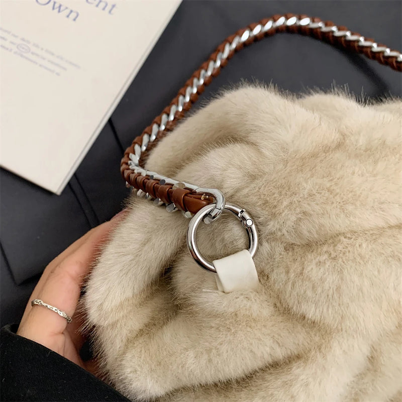 Bolsa Pelúcia MOODS – Designer, Quentinha e Estilosa para o Inverno