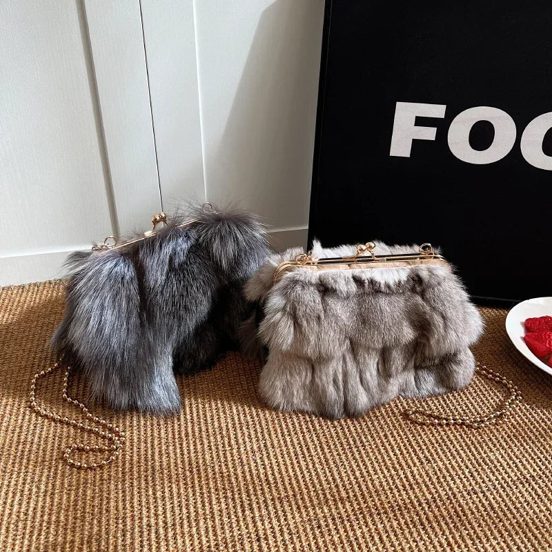 Bolsa de Pelúcia Luxuosa – Elegância e Sofisticação para Suas Noites de Inverno