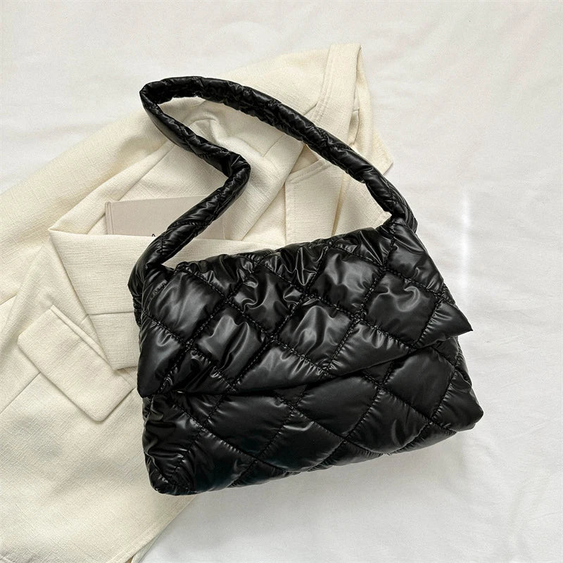 Bolsa Space Cotton — Estilo Sofisticado e Conforto para o Inverno
