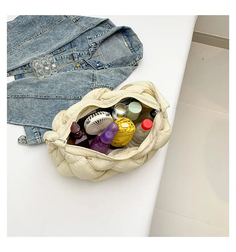 Bolsa Puff Space: Leveza, Estilo e Muito Espaço para o Seu Dia